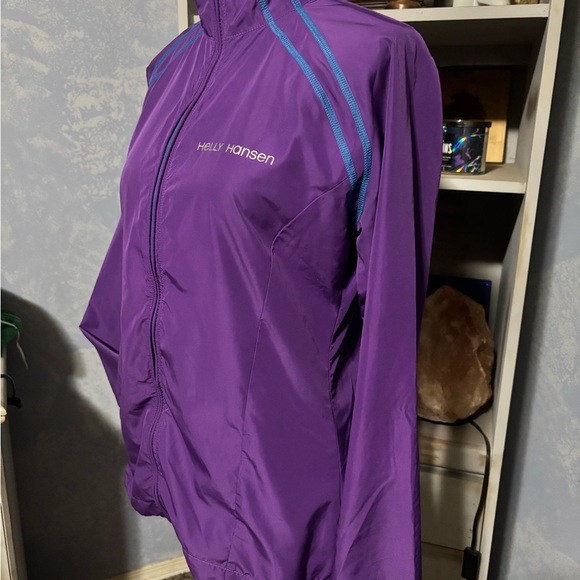 Helly Hansen Women's Purple windbreaker Jacket medium - Picture 3 of 11